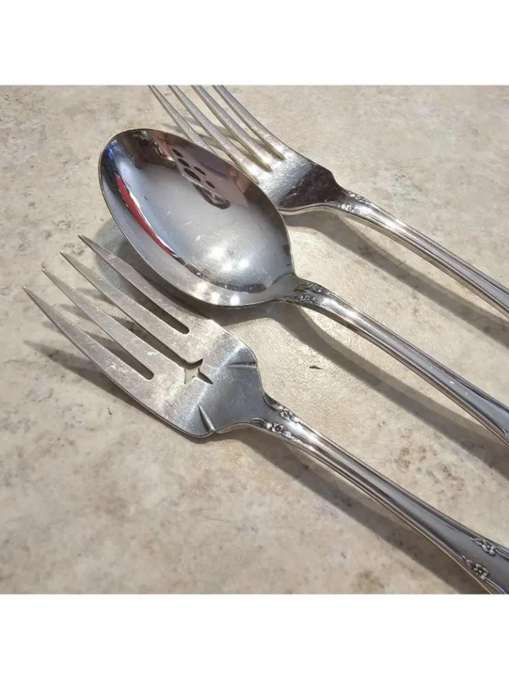 Oneida Fredericksburg Silverplate Set Salad Dinner Fork Soup Spoon 1968 vintage